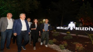 Yenilenen Sema Yazar Parkı coşkuyla açıldı