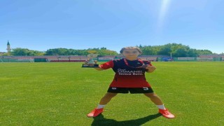 Yetenekli futbolcu 3. Lig takımın alt yapısına gitti