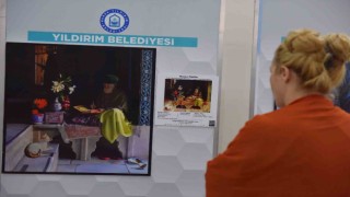 Yıldırımda Resm-i Mekan sergisi açıldı