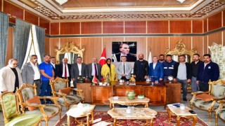Yunusemreden belediye çalışanlarına yüzde 15 ara zam