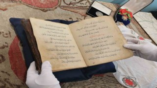 14. yüzyıldan kalma Yunus Emre Divanı Karaman Nüshası ortaya çıktı