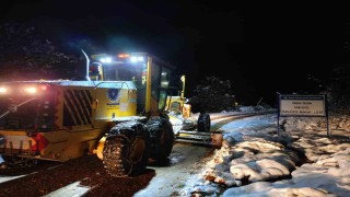 169 mahalle yolu ulaşıma açıldı