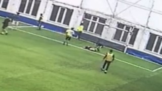 18 yaşındaki genç, futbol oynarken kalp krizi geçirerek yaşamını yitirdi