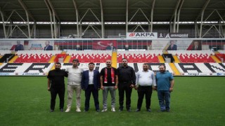 24 Erzincansporda yaprak dökümü devam ediyor