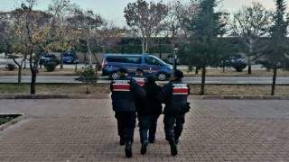 25 yıl hapis cezasıyla aranan şahıs yakalandı