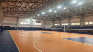 250 kişilik kapasiteye sahip olan spor salonu hizmete açıldı
