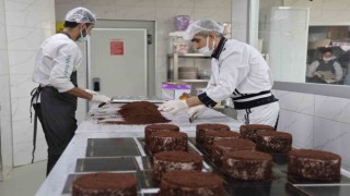8 milyon dolar yatırım yapan iş adamı, asgari ücret görüşmeleri öncesi fırsatçılara tepki gösterdi