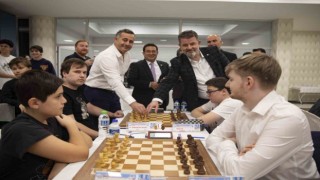 8. Uluslararası Satranç Turnuvası başladı
