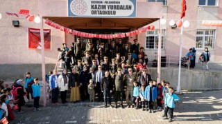 9uncu Kolordu Komutanlğı bölge bandosu Kazım Yurdalandaydı