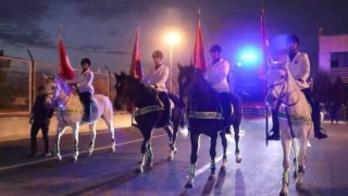 A Milli Futbol Takımı Kayseride atlı polislerle karşılandı