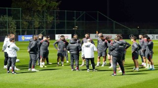 A Milli Takım, Galler maçının hazırlıklarına başladı
