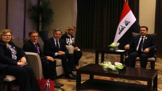 ABDli Bakan Blinkenden Irak Başbakanı Sudaniye: “Silahlı grupları kontrol edin”