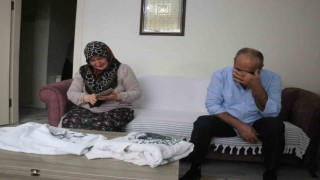 Acılı annenin feryadı yürekleri dağladı: Benim oğlum koca bir gemiye nasıl sığmamış?