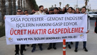 Adana'da Taşeron İşçilerden Maaş Eylemi: "Hakkımızı Alana Kadar Buradayız"