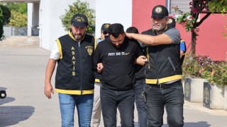 Adana’da Uzun Namlulu Silahla Saldırıya Giden Şüpheliler Yakalandı