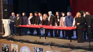 Aday öğretmenler yemin ederek kadroya geçti