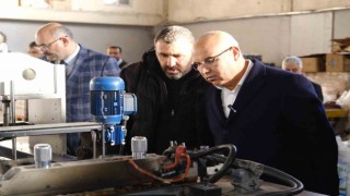 Ağrı Valisi Koç, KOBİ Merkezi ve Ayakkabıcılar Sitesini ziyaret etti