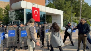 Ahmet Türk: “Halk iradesini tanımayanlara karşı elbette ki tepkimizi ortaya koyuyoruz, ortaya koyacağız”