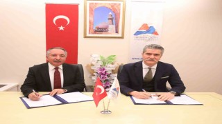 AİÇÜ ile Ağrı Cumhuriyet Başsavcılığı arasında iş birliği protokolü imzalandı