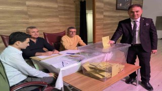 AK Parti Alaşehirde Fedayi Kozan güven tazeledi