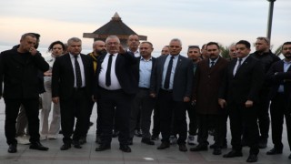 Akçay kordonunda büfeler kaldırıldı, çevre düzenleme çalışmaları başladı