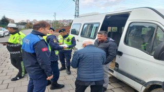Alaplıda öğrenci servislerine denetimler aralıksız sürüyor