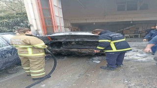Alev alan araçlar kullanılmaz hale geldi