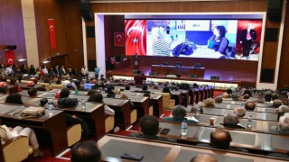 Ankara Büyükşehirden internet bağımlılığına dikkat çeken panel