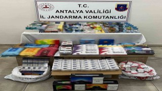 Antalyada 2 bin 132 paket kaçak sigara ve tütün ele geçirildi