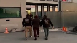 Asırlık hapis cezasıyla aranan zanlı yakalandı