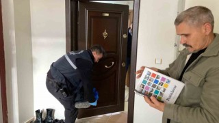 Askerden izne gelen oğlunu yatağında ölü buldu