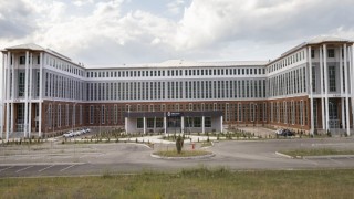 Atatürk Üniversitesi Edebiyat Fakültesinde 10 program akredite edildi