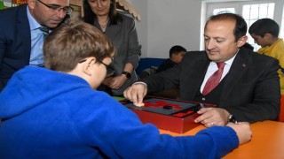 Atıl durumdaki ilkokul binası Akıl ve Zeka Oyunları Köyüne dönüştürüldü