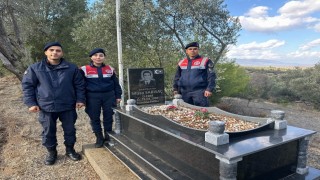 Aydın jandarması şehit öğretmen Sarısaçı unutmadı