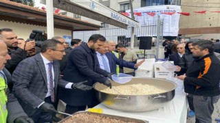 Bağcılarda Türbe Dede Pilav Günü etkinliği düzenlendi