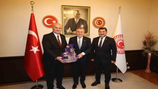 Bakan Baktan Düzceye gençlik merkezi ve spor sahası müjdesi