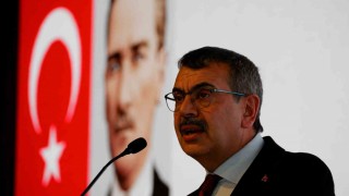 Bakan Tekin: Eğitimi güncel tutmak, yeni olandan faydalanmak için köklerimiz üzerinde yol alacağız