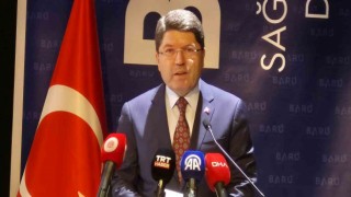 Bakan Tunç: Hukuk devletinde şiddet olmaz, şiddeti destekleyeni, yargı önüne çıkarırlar ve yargı onlardan hesap sorar