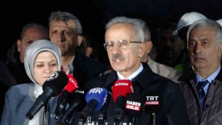 Bakan Uraloğlu, Kanuni Bulvarı-Değirmendere Bağlantı Yolu ve Değirmendere Tünellerinde incelemelerde bulundu