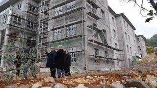 Balıkesir Valisi Ustaoğlu bir dizi ziyaret ve incelemeler için Ayvalıka geldi