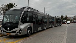 Bandırmada 282 kişilik metrobüs hizmete girdi