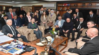 Başkan Bozbeyden fabrikalara “Verginizi Bursaya yatırın” çağrısı