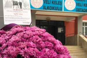 Başkan Kadıoğlu Önemli Günde Öğretmenleri Unutmadı