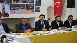 Başkan Özel: Muhtarlarımıza güvenimiz de desteğimiz de tamdır