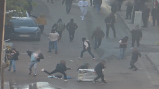 Batmanda izinsiz gösteride polise taş ve molotof atan 5 kişi tutuklandı
