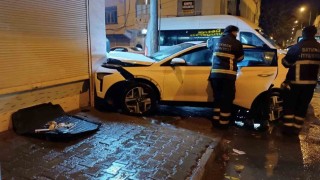 Batmanda otomobiller çarpıştı: 2 yaralı