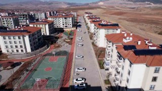 Baykarın deprem konutları büyük beğeni topluyor