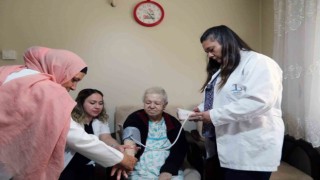 Bayraklıda 7 ayda 13 bin 516 kişiye ücretsiz sağlık hizmeti