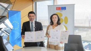 Bayraklıya Portekizden kardeş şehir