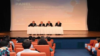 BEUNda “Değişim ve Dönüşüm Sürecinde Öğretmen Olmak” başlıklı panel gerçekleştirildi